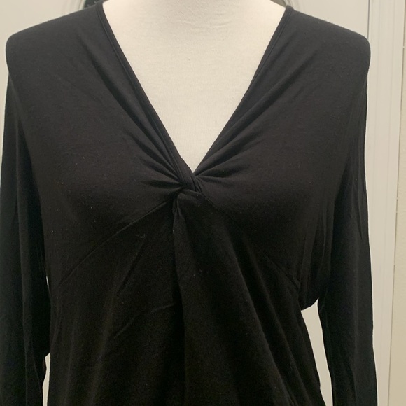 Anne Taylor Top - Picture 2 of 4